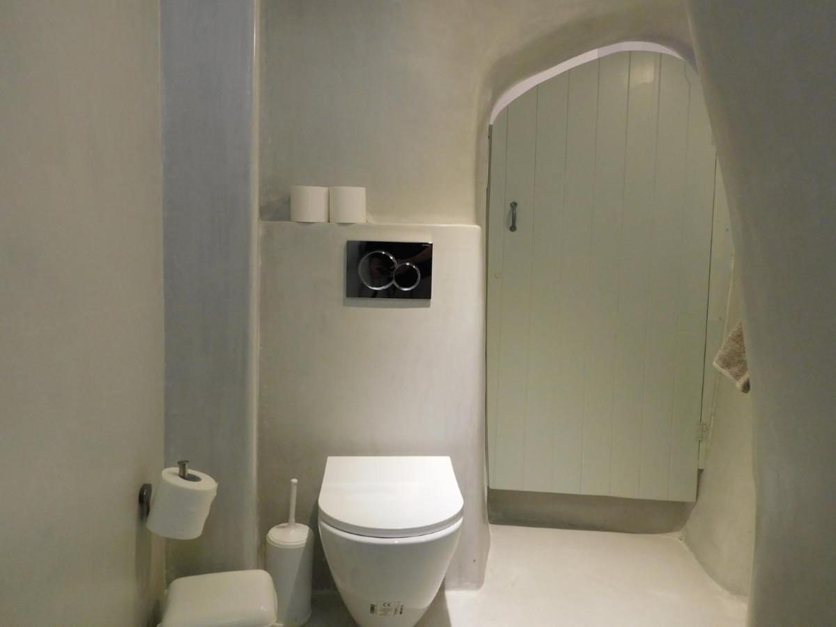 Calm Center Rooms Fira  Exterior foto
